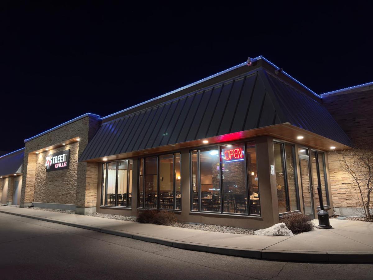 Divya Sutra Plaza And Conference Centre, Vernon, Bc Ngoại thất bức ảnh
